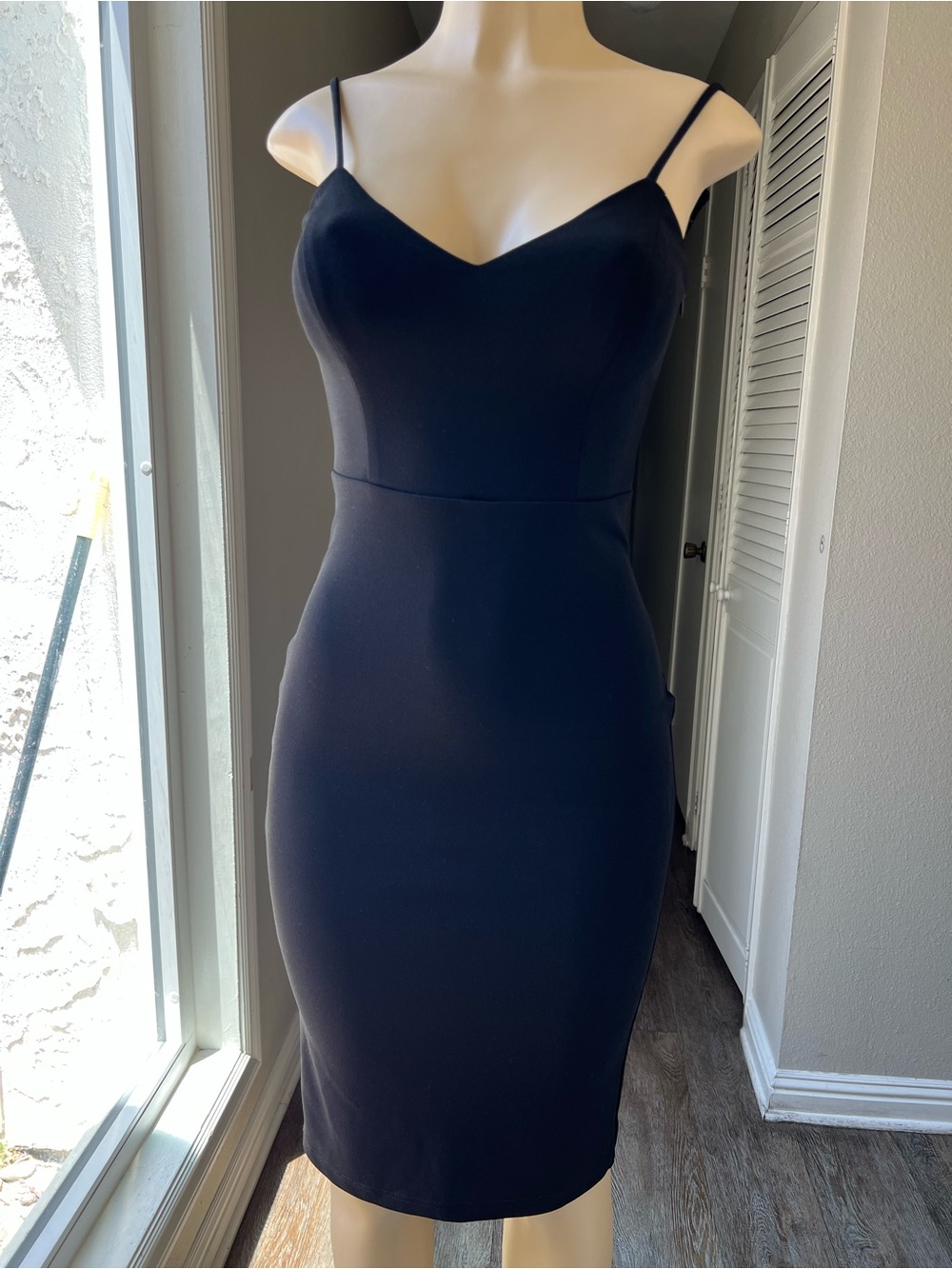 Lulu's black Spaghetti-Strap Midi Sheath Dress